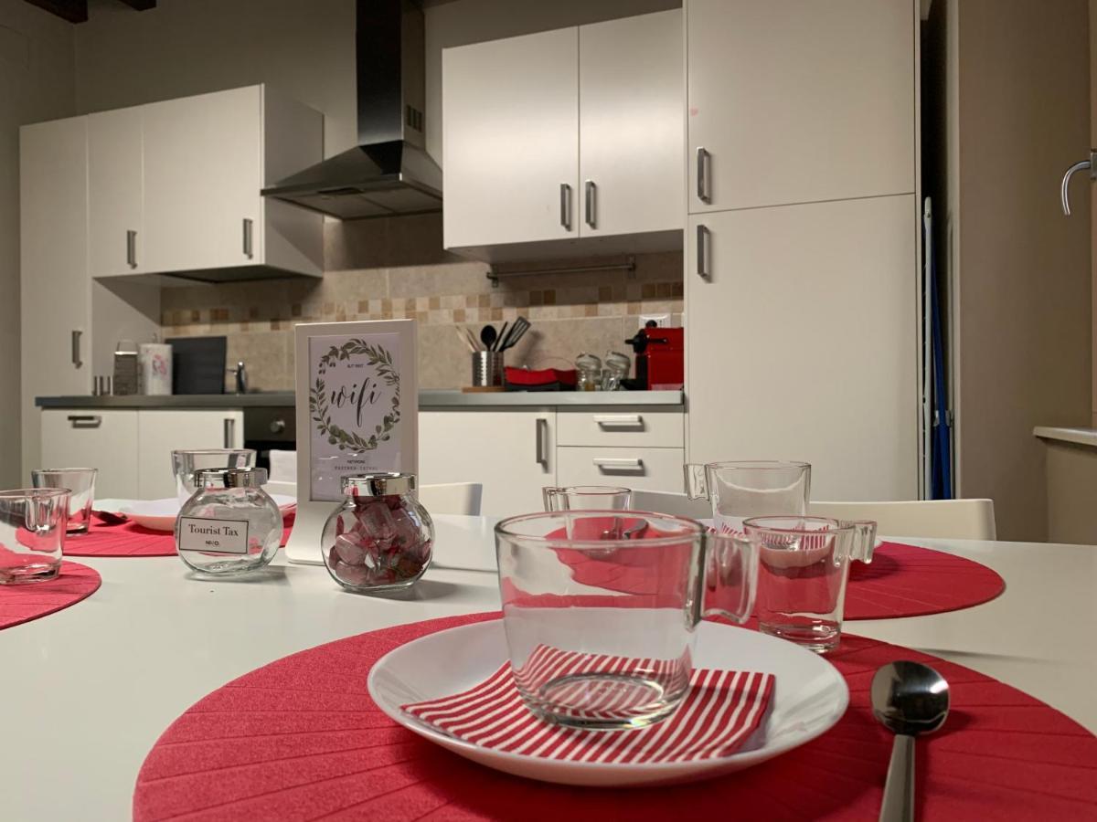 Niki O. Apartments Parma Dış mekan fotoğraf