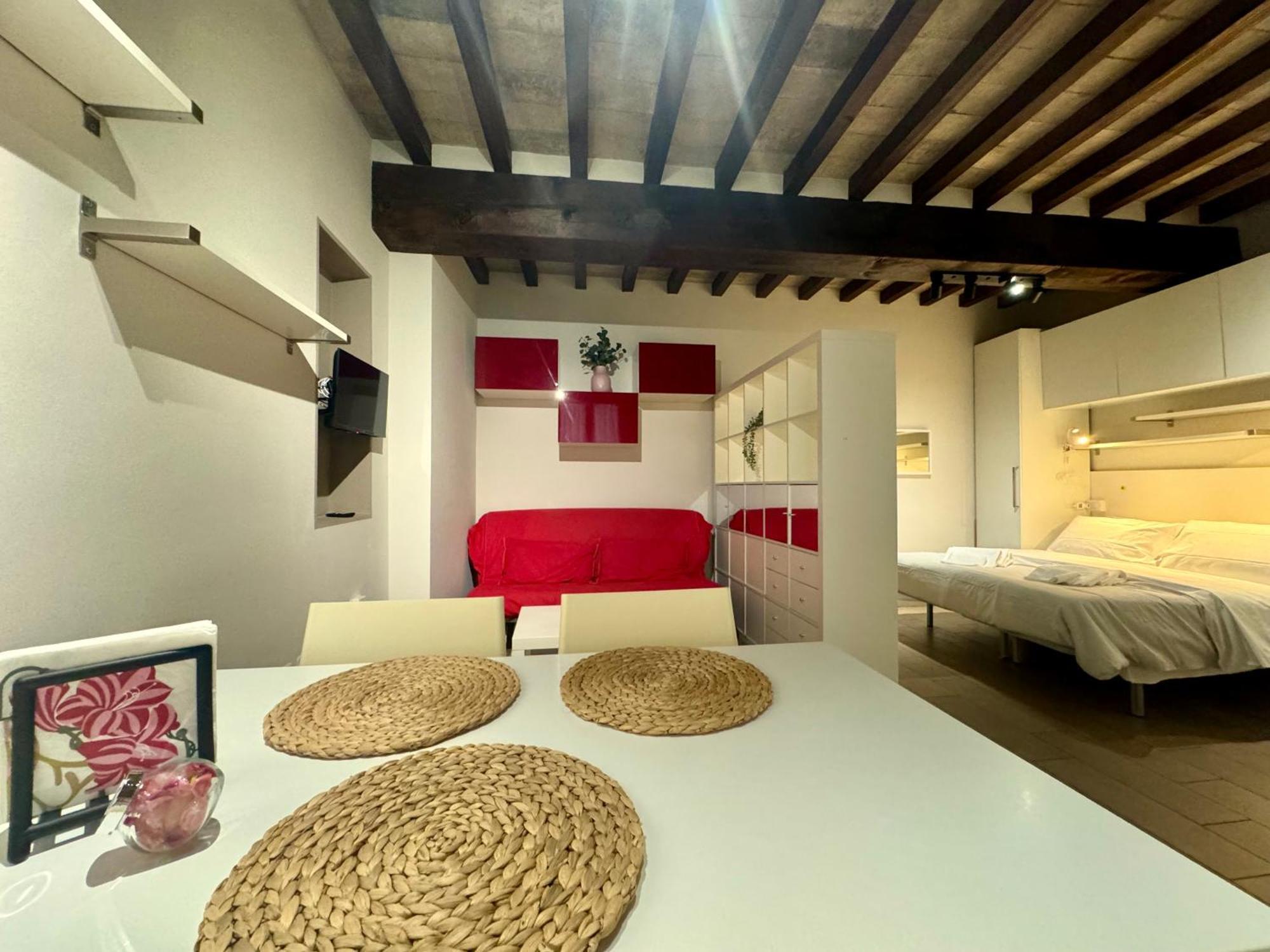 Niki O. Apartments Parma Oda fotoğraf
